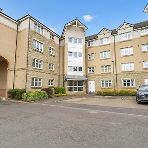  Apartment Modern 1br Flat - Free Parking + Lift Großbritannien